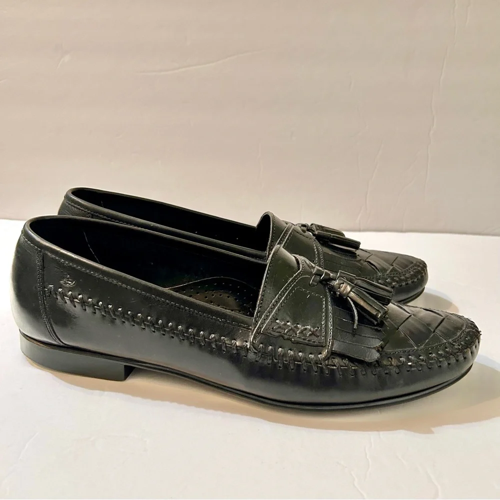 G.H. Bass & Co Black Leather Kilted Tassel Weave Loafer Shoes Mens 10.5M